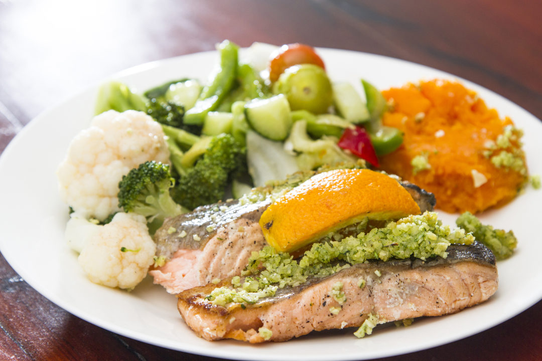 Almond crusted Salmon, Butternut Mash, Leafy Veggies Salad, and Steamed Broccoli_5